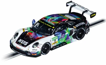Carrera D132 32003 Porsche 911 GT3 R DTM